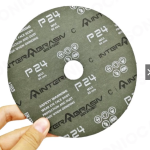 100mm Black Fiber Sanding Disc – Silicon Carbide, Closed Coat, for Steel Grinding (Grits 24–120)